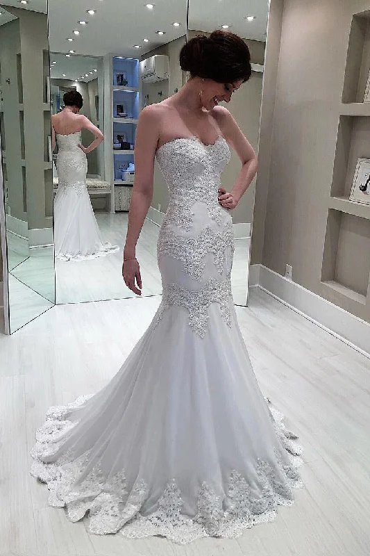Savings Spectacular Long Sweetheart Neck Mermaid Silver Bridal Gown with Lace