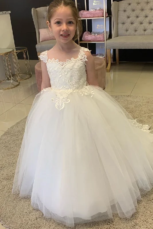 Big Savings Princess Lace Appliques White Flower Girl Dress with Bowknot