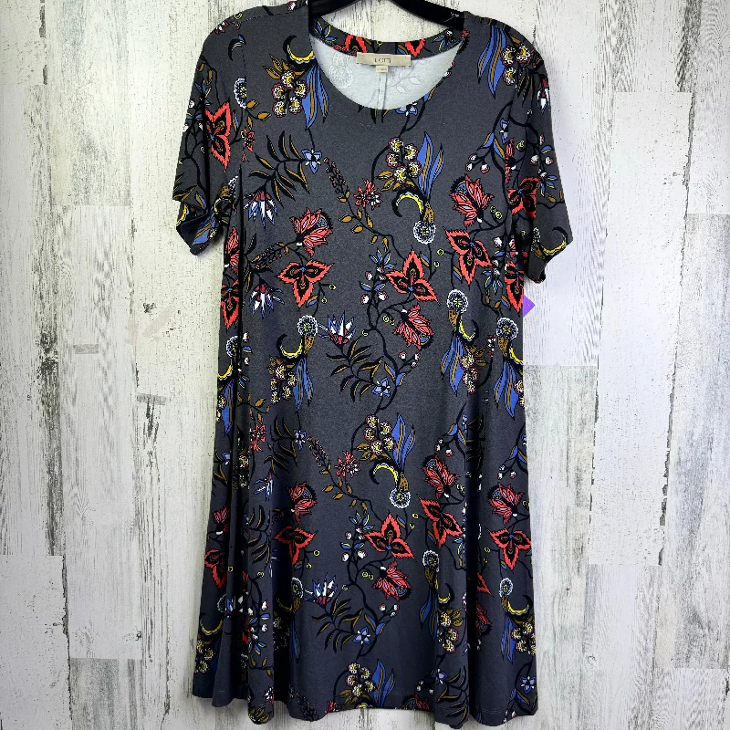 Bargain Prices Grey Dress Casual Short Loft, Size S