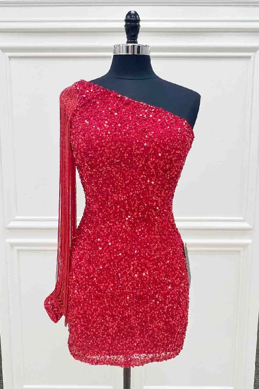 Act Fast Beaded Long Sleeve Red Sequins Mini Homecoming Dress