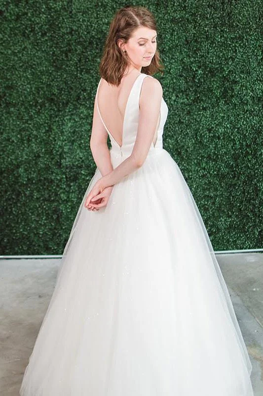 Price Break Simple Long V-Neck A-line Ivory Wedding Dress with Zipper