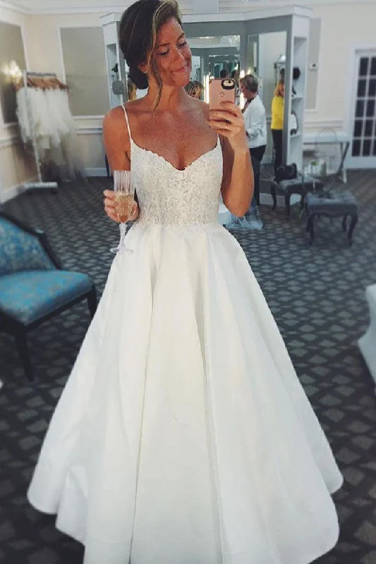 Take Advantage Long Spaghetti Strap A-line Ivory Wedding Dress with Lace