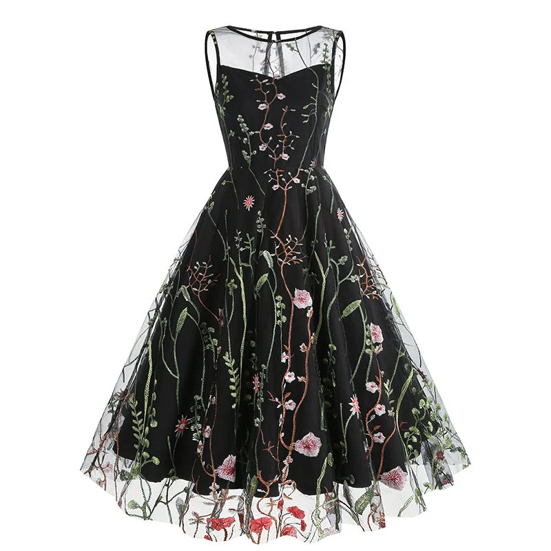 Discount Mania Crew Neck Black 1950s Dress with Embroidery