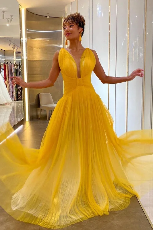 Massive Deals Plunging Neck Yellow Tulle Prom Dress