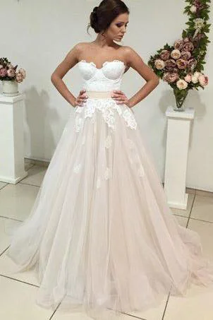 Overstock Sale Long Sweetheart A-line Beige Wedding Dress with White Lace