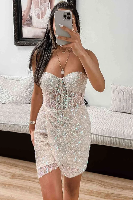 Act Now Sweetheart Sequined Corset Short Homecoming Dress
