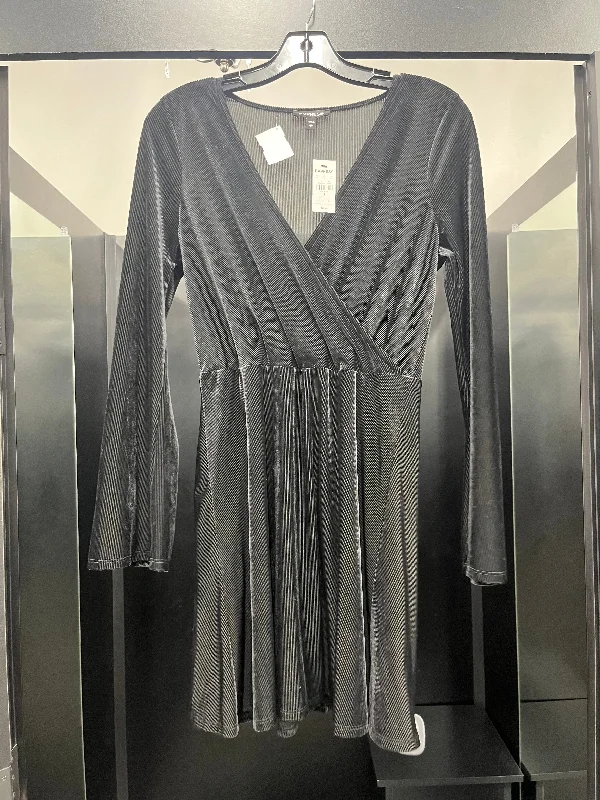 TIME-Limited Offer Black Dress Casual Short Express NWT, Size Xl