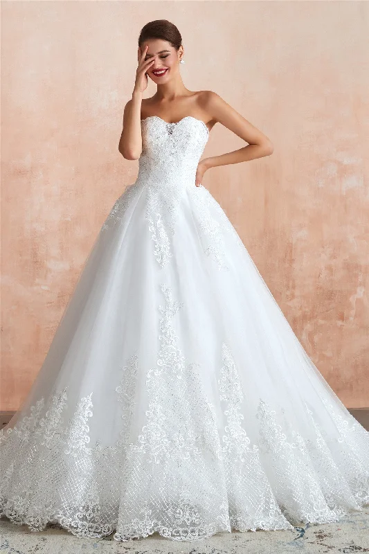 Discount Days Long Sweetheart Ball Gown White Wedding Dress with Lace