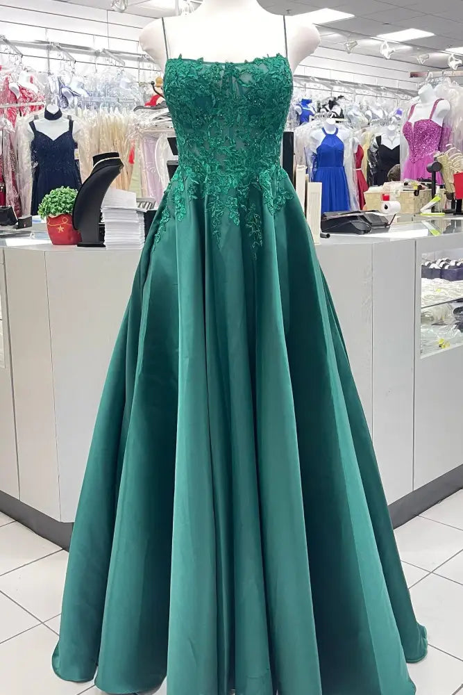 Deep Discounts Emerald Green Straps Applique A-Line Prom Dress