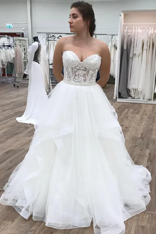 YEAR-End Sale Long Ruffles A-line Sweetheart White Wedding Dress