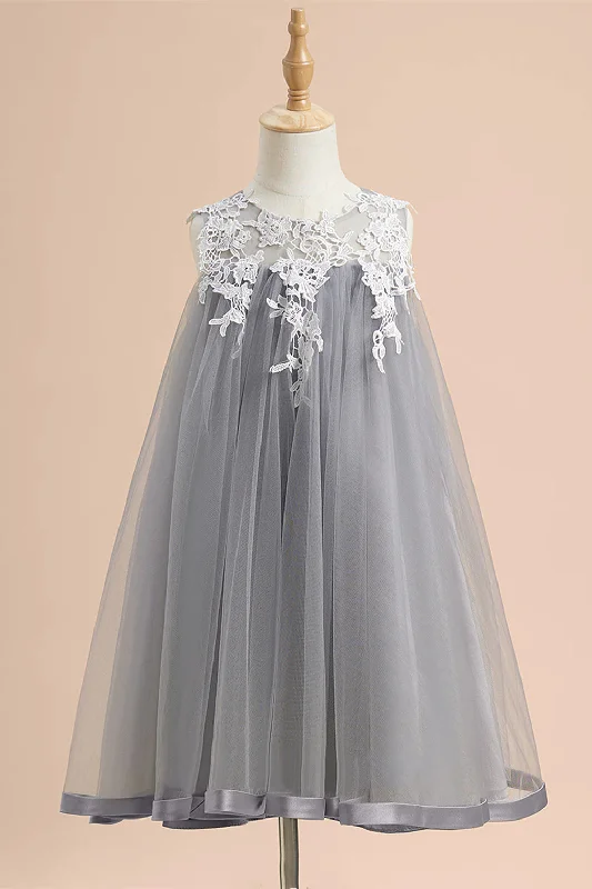 Blowout Deals Cute Crew Neck Lace Appliques Flower Girl Dress