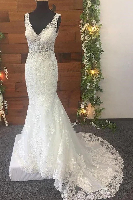 Big Discounts Mermaid V-Neck Long White Lace Wedding Dress with Train
