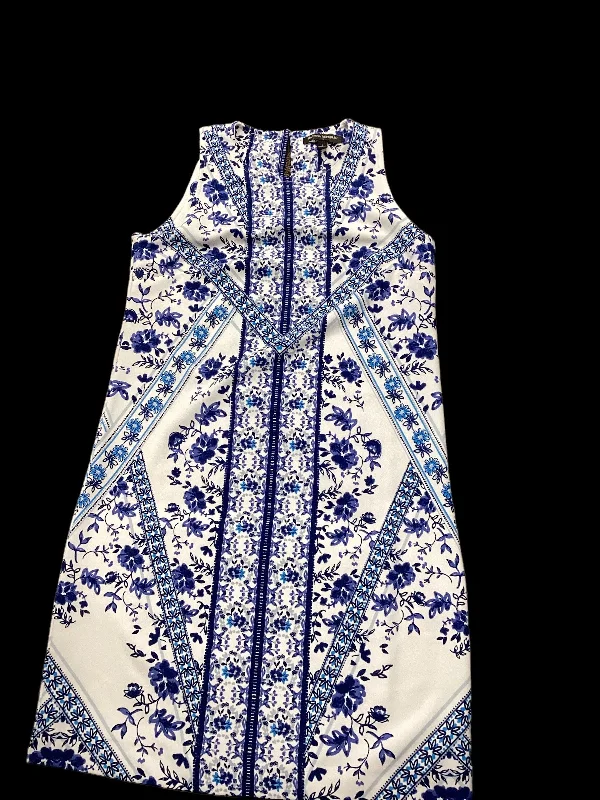 Price Buster Blue & White Dress Casual Midi Banana Republic, Size 2