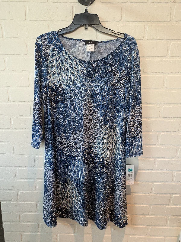 Deal Dash Blue & White Dress Casual Short Msk, Size L