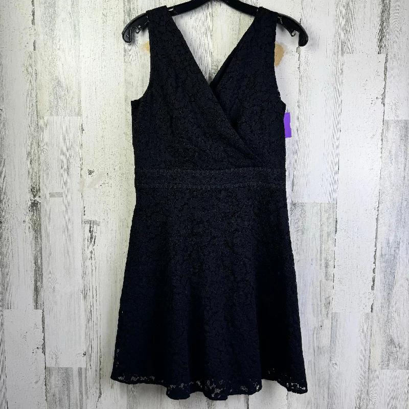 Deep Discounts Black Dress Party Short Loft, Size S