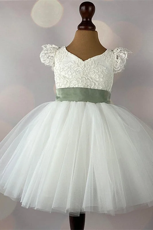 Take Advantage Adorable Ivory Lace Knee Length Flower Girl Dress