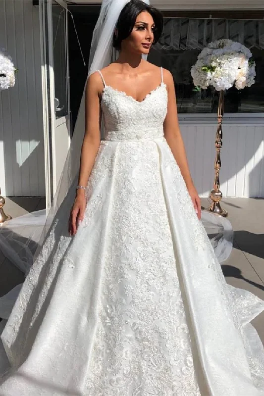 Discount Extravaganza Princess A-line Lace Appliques Long White Wedding Dress