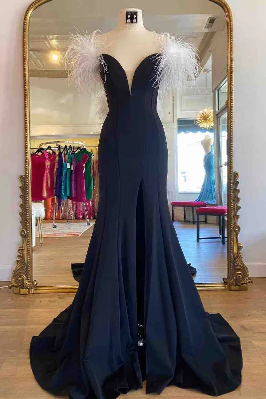 Super Bargain Long Black High Slit Prom Dress with White Feather