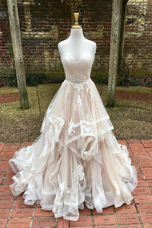 Price Cut Long Cascading Ruffles A-line Sweetheart Ivory Wedding Dress with Lace