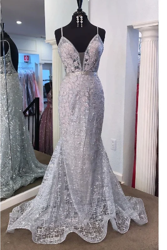 Loyalty Reward Gorgeous V Neck Mermaid White Long Prom Dress with Pink Appliques