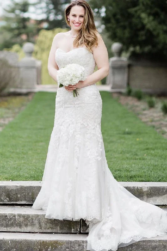 Steals and Deals Strapless Mermaid White Lace Wedding Dress