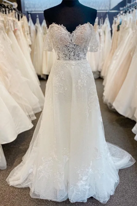 Price Reduction Pricess A-Line Straps Wedding dress with Appliques