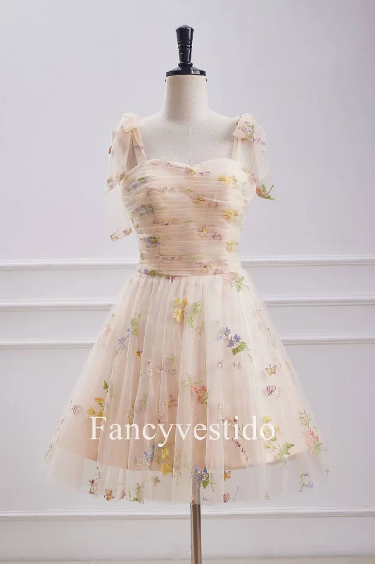 Deal Explosion Bow Tie Straps Champagne Embroidery Short Homecoming Dress