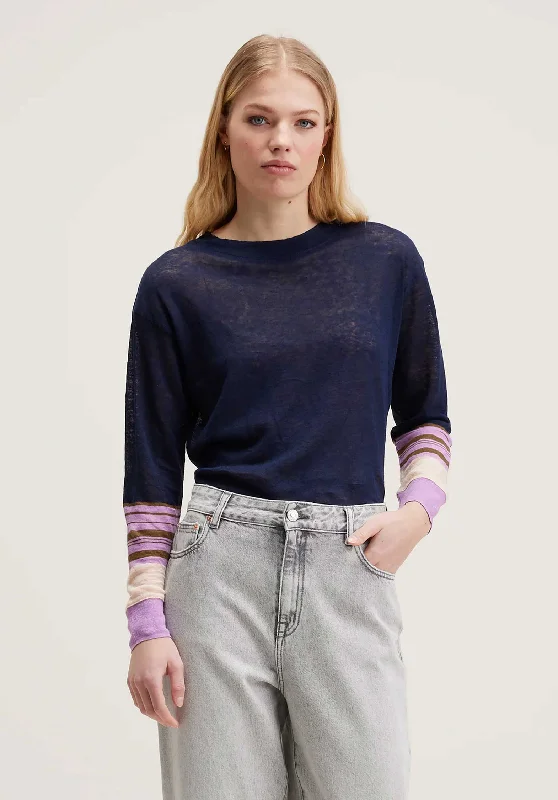 Get It Before It’s Gone Pullover Senia42 T13 Senia42 T1302s Stripe-C