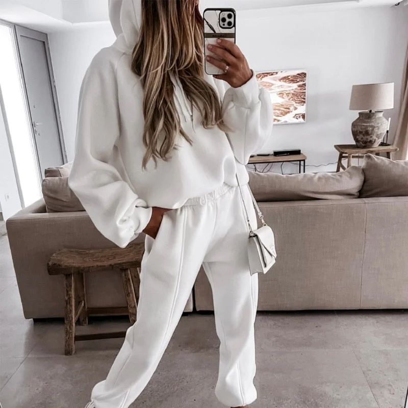 02 White