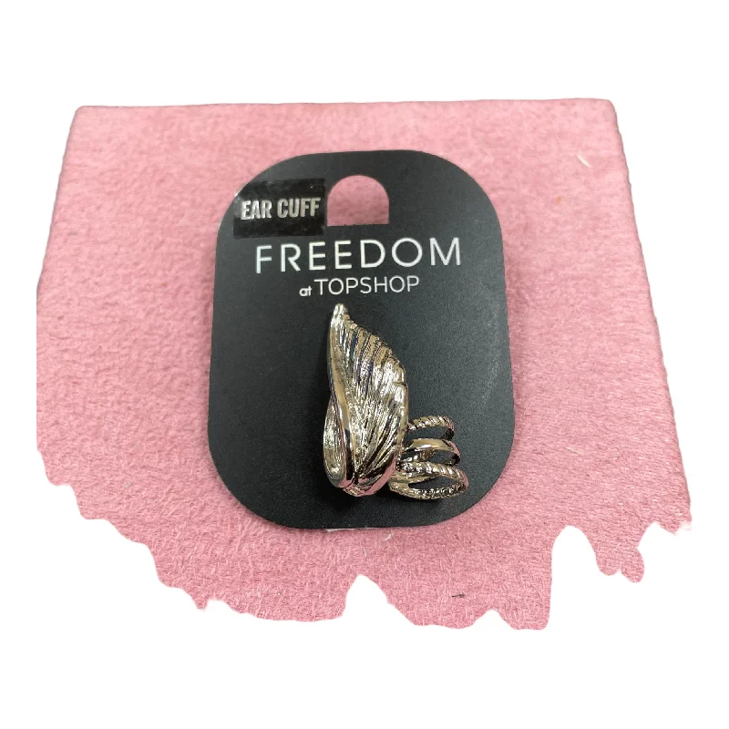 Big Savings Accessory Label By Top Shop