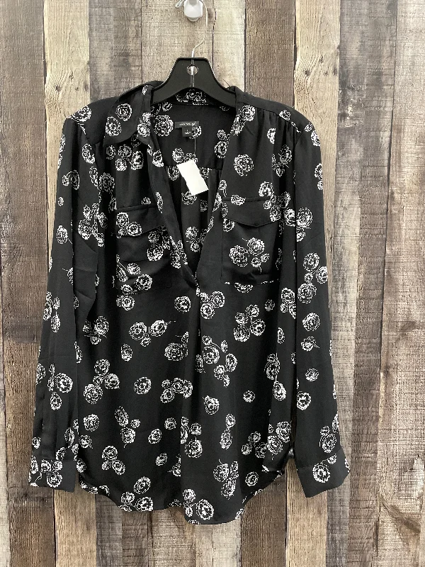 Take Advantage Blouse Long Sleeve By Ann Taylor In Black & White, Size: S