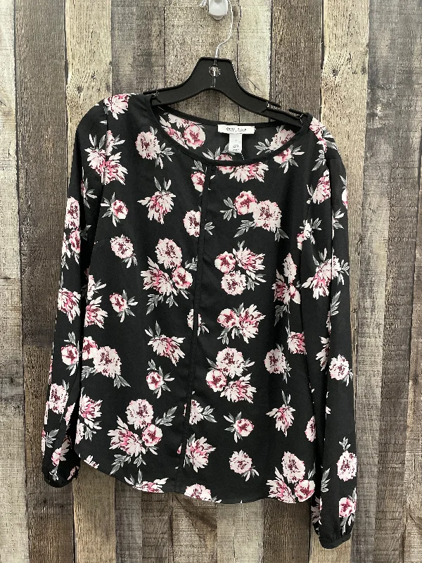 New Markdowns Blouse Long Sleeve By White House Black Market In Black, Size: M