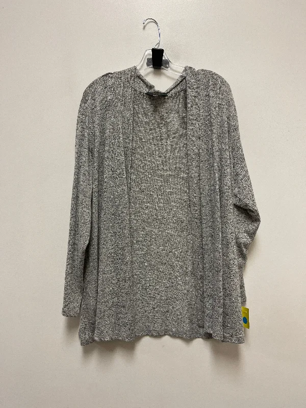 Savings Alert Cardigan By 41 Hawthorn In Grey, Size: 3x