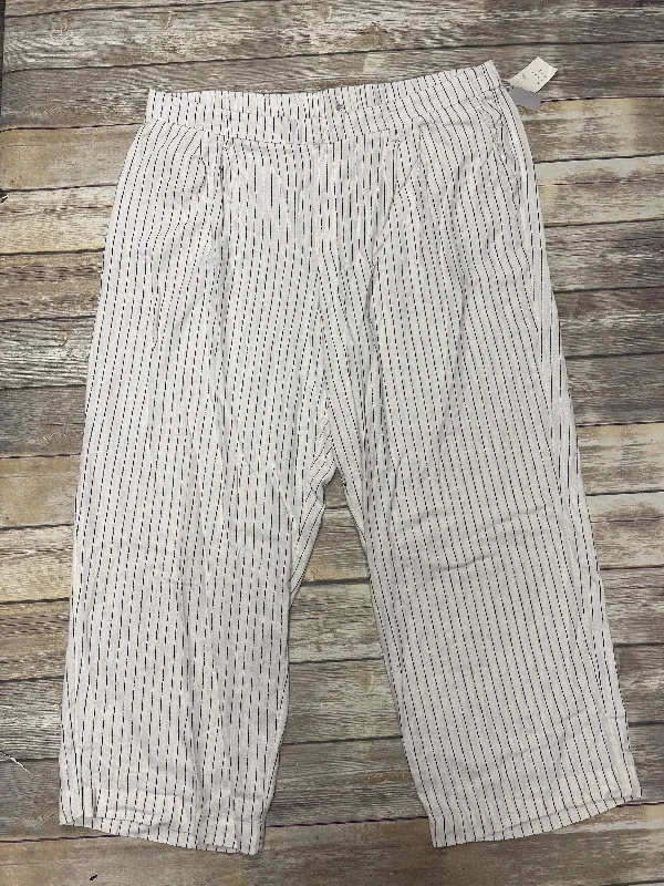 Markdowns Pants Other By A New Day In Striped Pattern, Size: 24