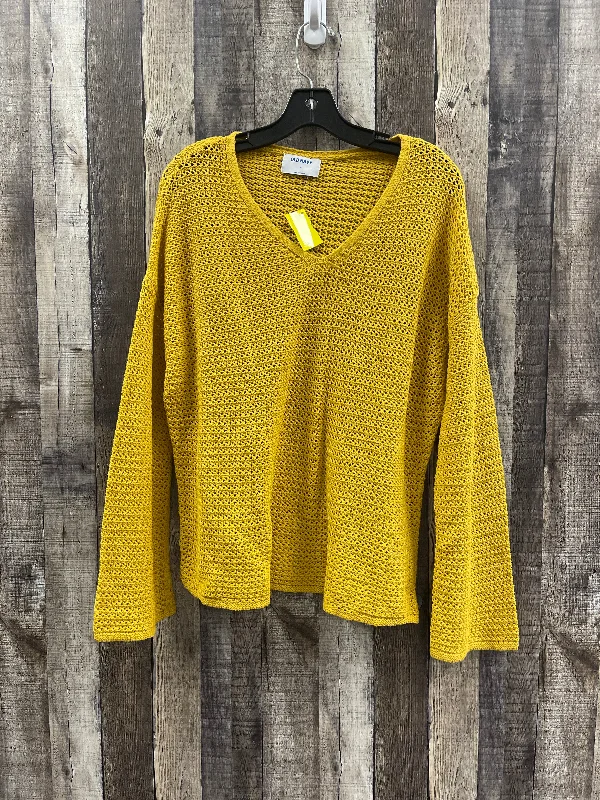 Exclusive Offers Sweater By Old Navy In Yellow, Size: M
