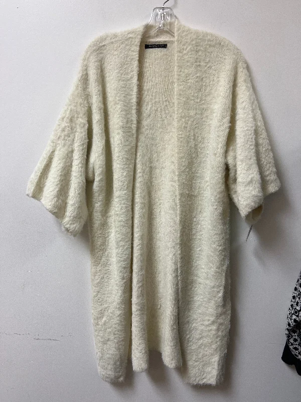 Closeout Sweater Cardigan By Do Everything In Love In Cream, Size: Onesize