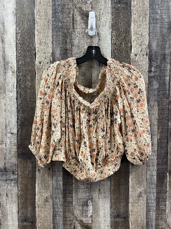 Shop and Save Top 3/4 Sleeve By American Eagle In Floral Print, Size: L