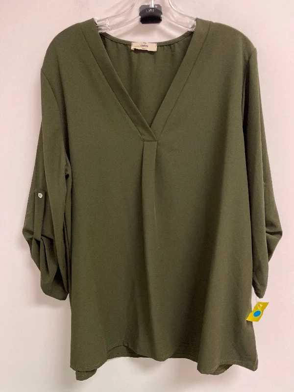 Epic Deals Top Long Sleeve By Entro In Green, Size: 1x