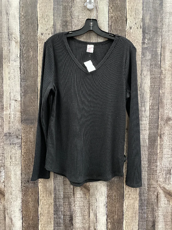 Great Deals Top Long Sleeve By No Boundaries In Black, Size: Xxl