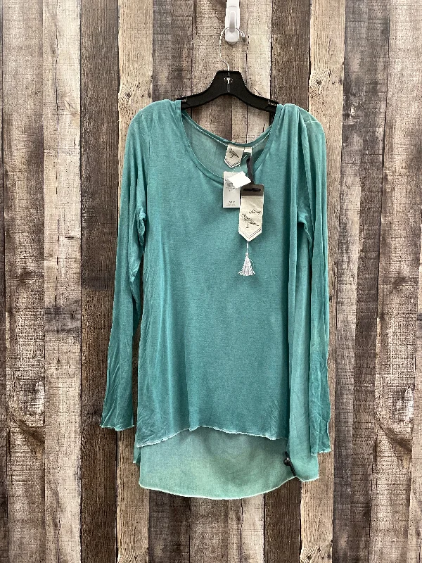 Price Reduction Top Long Sleeve By White Crow In Green, Size: L