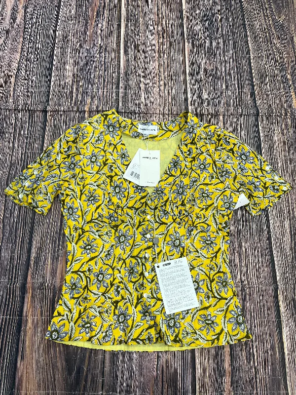 Price Cut Top Short Sleeve By Antik Batik  Size: M