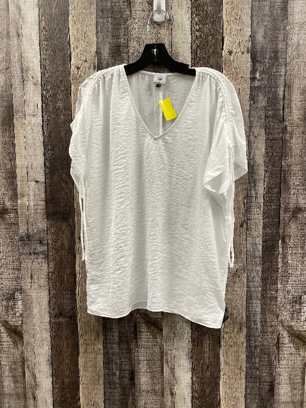 Big Savings Top Short Sleeve By Cabi In White, Size: Xs