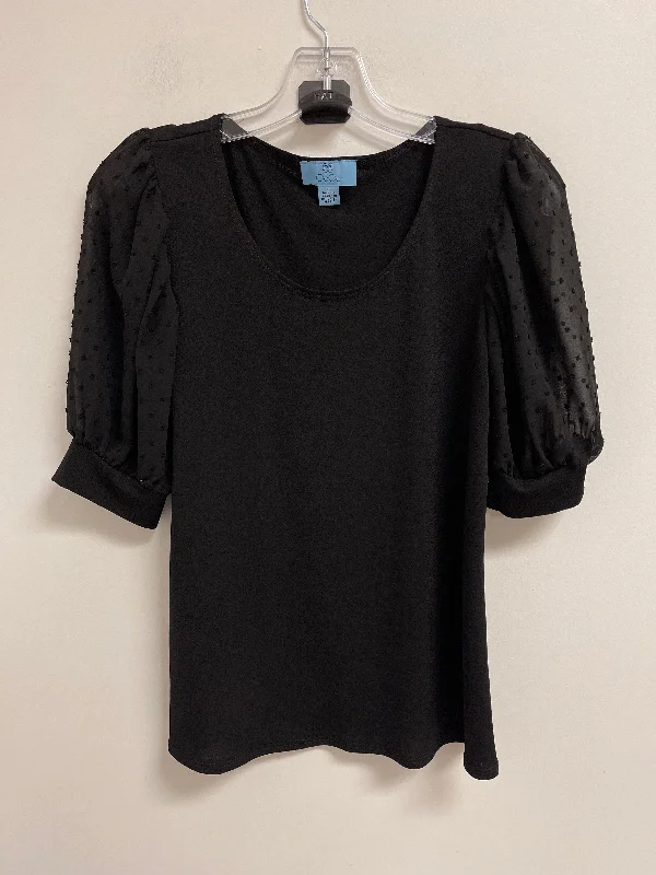 YEAR-End Sale Top Short Sleeve By Cece In Black, Size: S