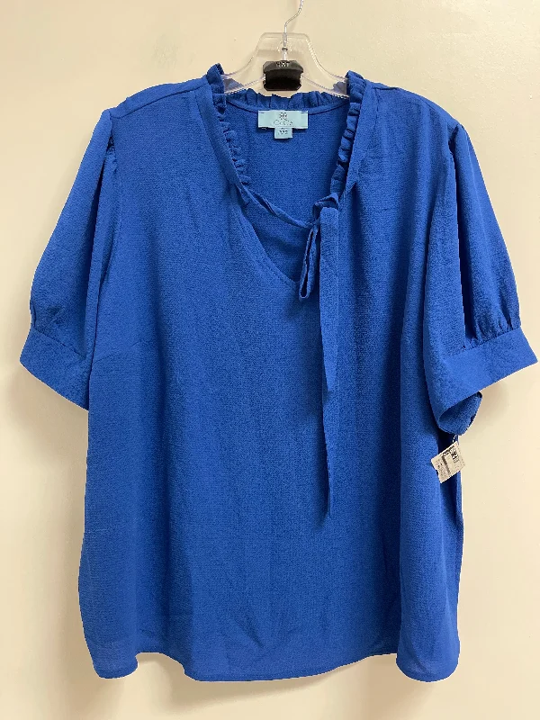 Special Savings Top Short Sleeve By Cece In Blue, Size: 2x