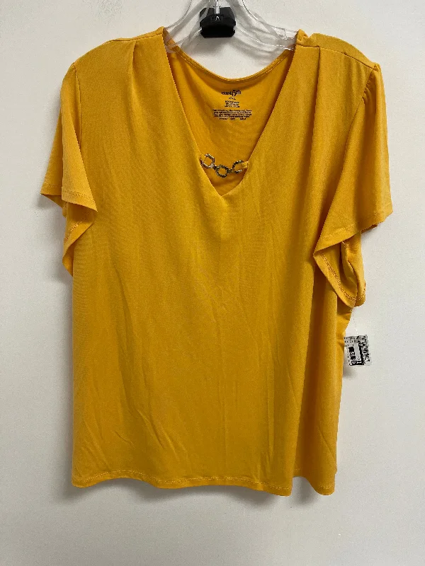 Savings Galore Top Short Sleeve By East 5th In Yellow, Size: 2x