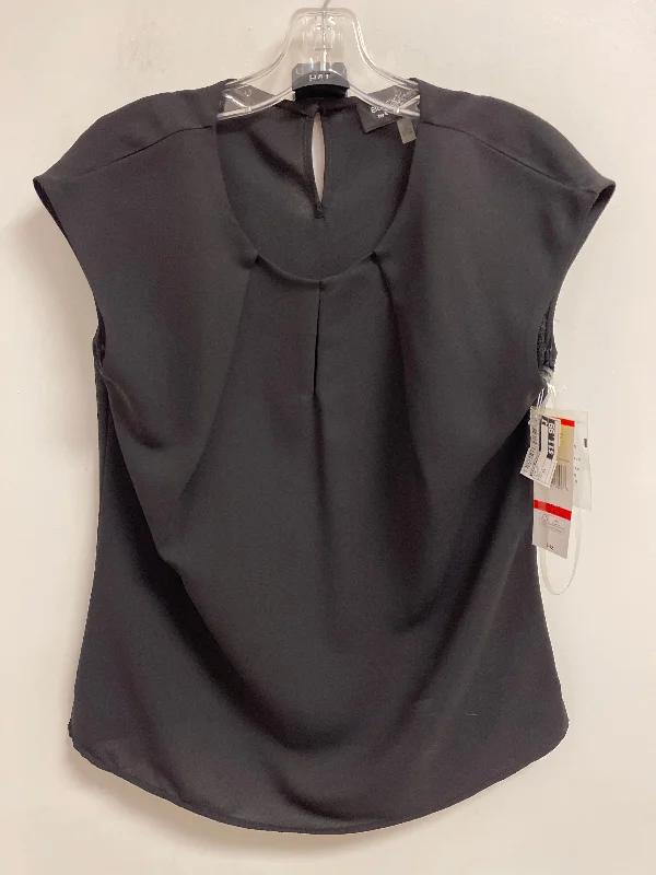 Limited Availability Top Short Sleeve By Evan-picone In Black, Size: Xs