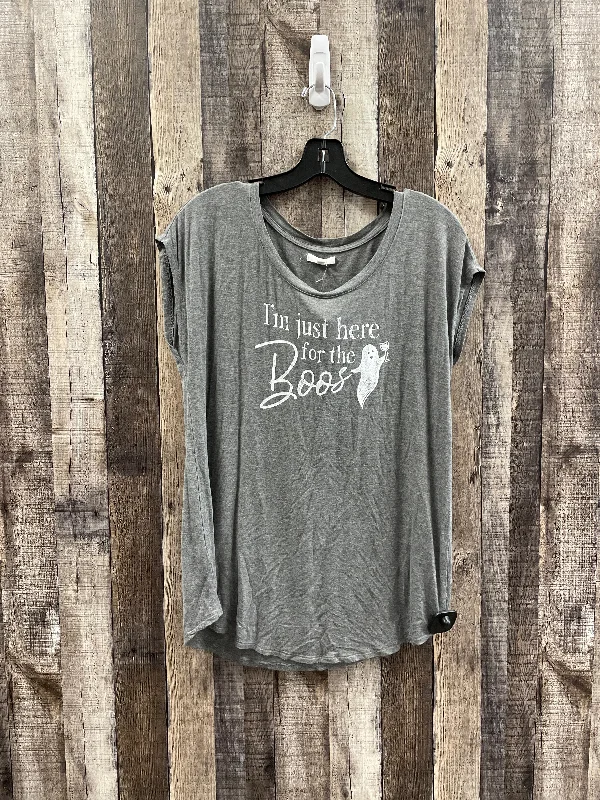 YEAR-End Clearance Top Short Sleeve By Maurices In Grey, Size: M