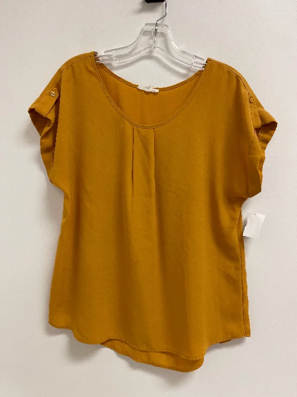 Midnight Sale Top Short Sleeve By Mine In Yellow, Size: Xl