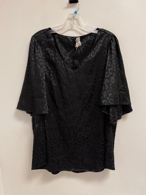 Special Buy Top Short Sleeve By Savanna Jane In Black, Size: 2x
