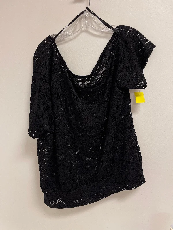 Deal Dash Top Short Sleeve By Torrid In Black, Size: 1x